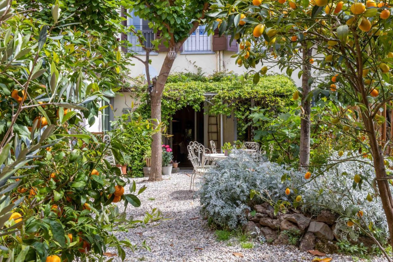 Secret Garden Firenze B&B Exteriör bild