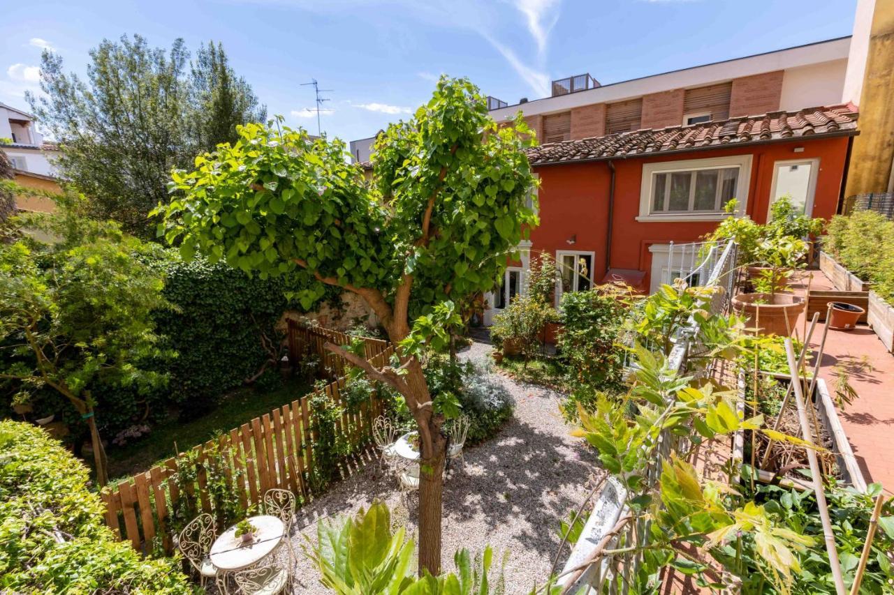 Secret Garden Firenze B&B Exteriör bild