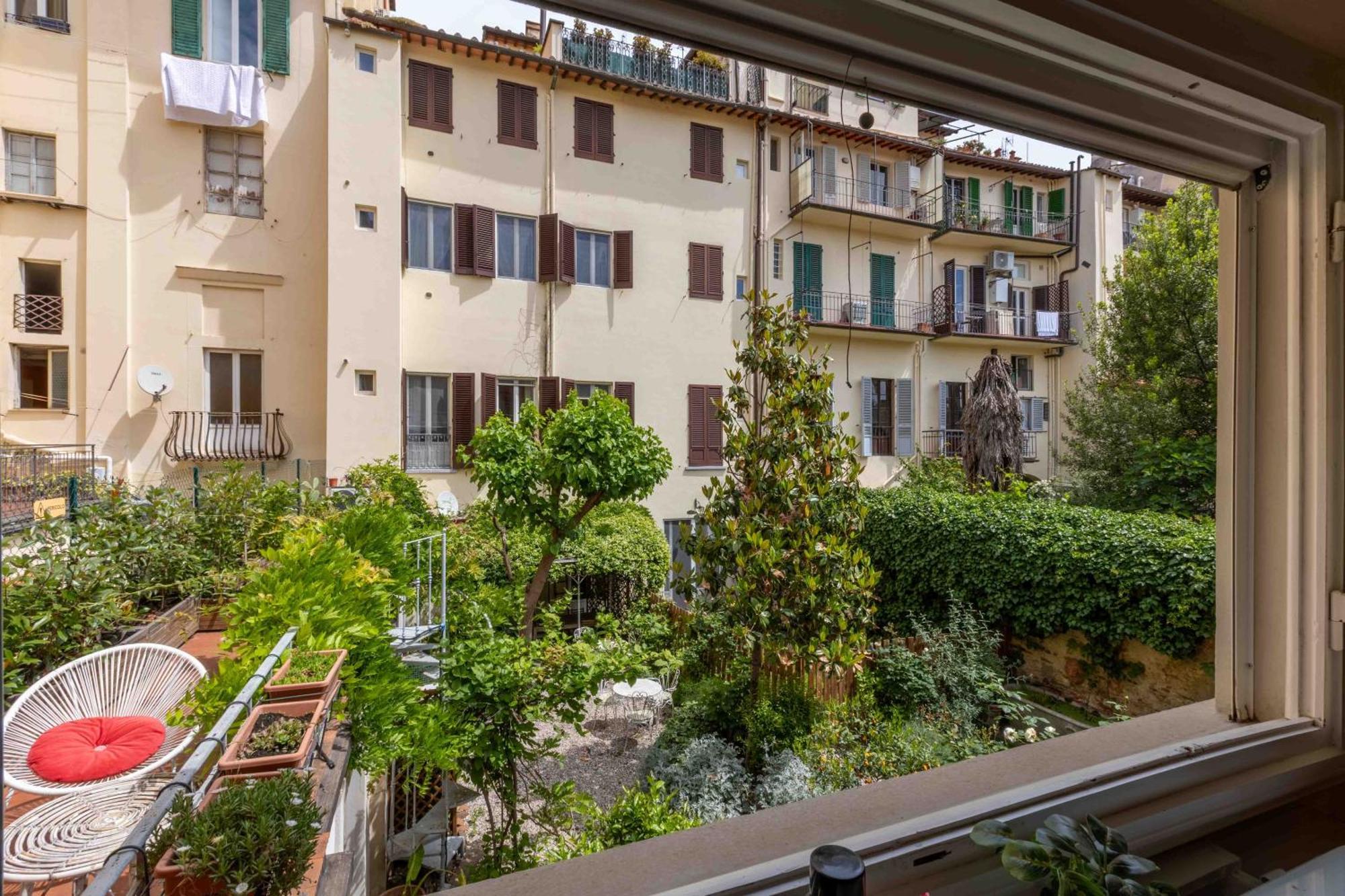Secret Garden Firenze B&B Exteriör bild